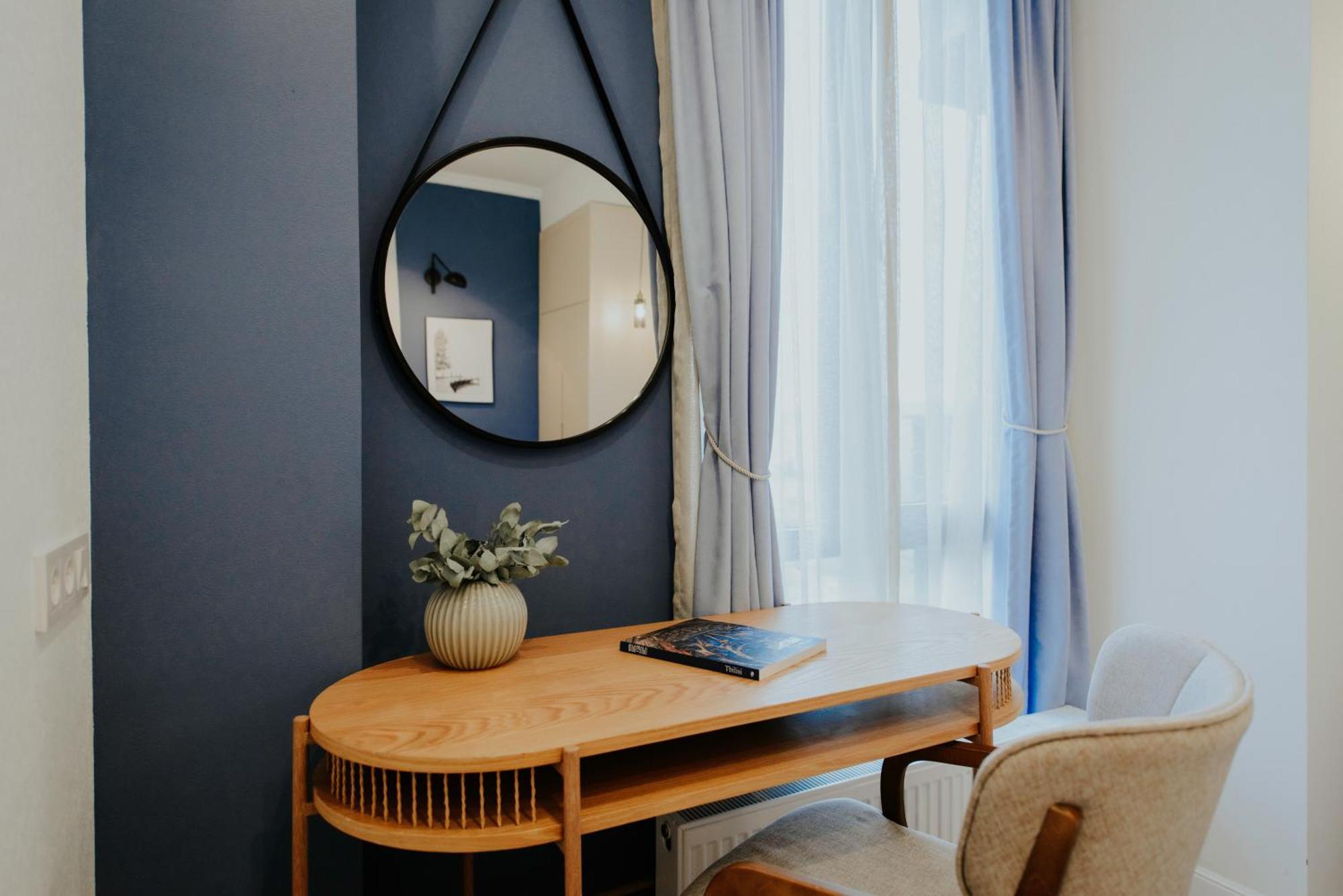 Luxury Inn Grand Residences Tbilisi Eksteriør billede
